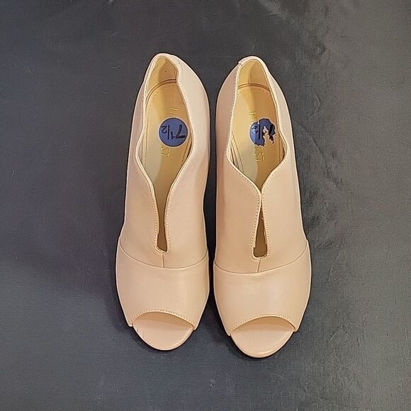 BRAND NEW WEST PEEP TOE HIGH HEEL STILETTOS ANKLE BOOTIES - Picture 2 of 15